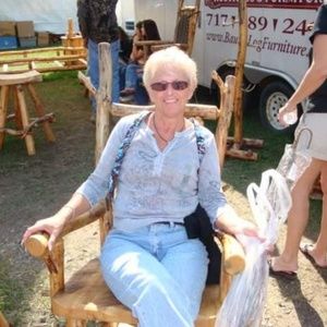 Meet your Posher, Cathy